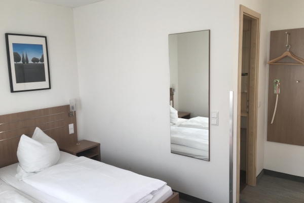 Am Berg Landhotel Gasthof (Dornstadt - Temmenhausen)